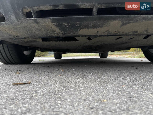 Сірий Фольксваген Пассат, об'ємом двигуна 1.9 л та пробігом 299 тис. км за 6000 $, фото 71 на Automoto.ua