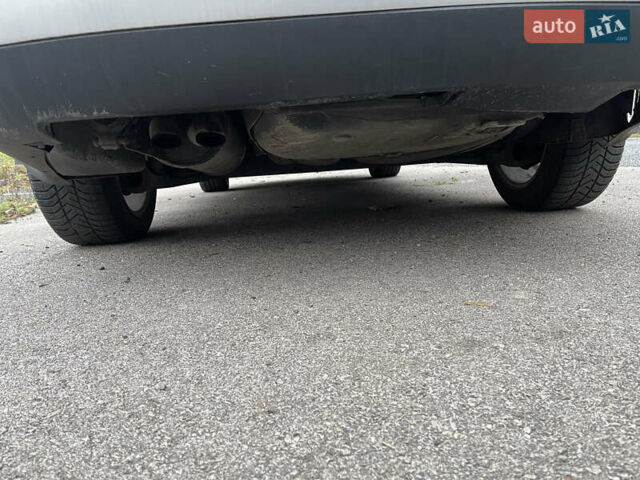 Сірий Фольксваген Пассат, об'ємом двигуна 1.9 л та пробігом 299 тис. км за 6000 $, фото 59 на Automoto.ua