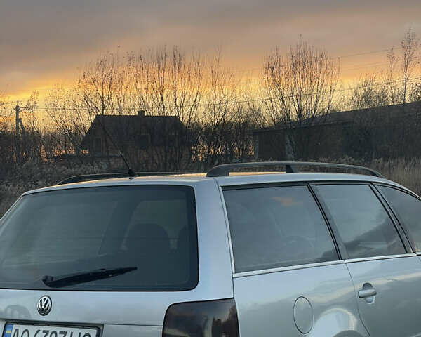 Серый Фольксваген Пассат, объемом двигателя 1.9 л и пробегом 427 тыс. км за 3750 $, фото 11 на Automoto.ua