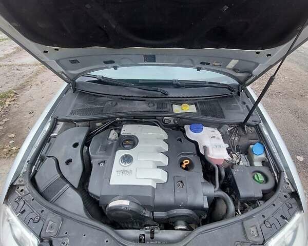 Сірий Фольксваген Пассат, об'ємом двигуна 1.97 л та пробігом 443 тис. км за 3600 $, фото 10 на Automoto.ua