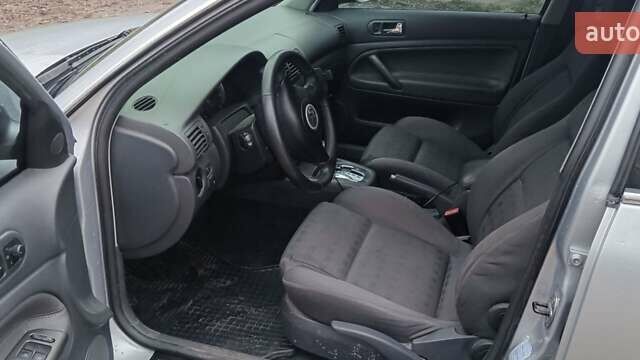 Сірий Фольксваген Пассат, об'ємом двигуна 1.78 л та пробігом 299 тис. км за 5200 $, фото 9 на Automoto.ua