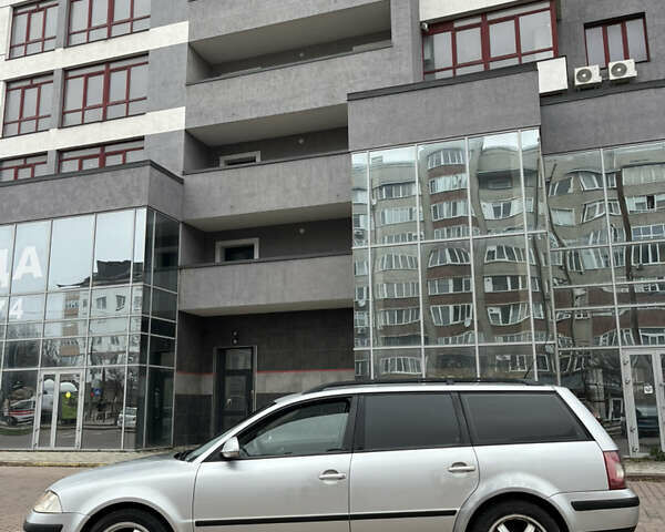 Сірий Фольксваген Пассат, об'ємом двигуна 1.9 л та пробігом 320 тис. км за 3400 $, фото 8 на Automoto.ua