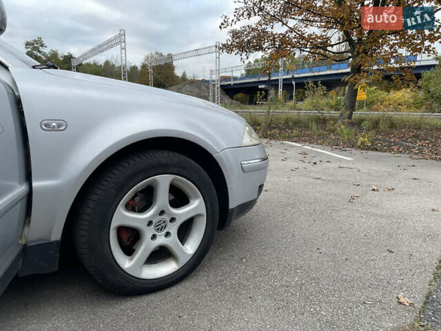 Сірий Фольксваген Пассат, об'ємом двигуна 1.9 л та пробігом 299 тис. км за 6000 $, фото 8 на Automoto.ua