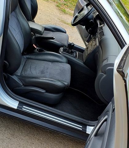 Сірий Фольксваген Пассат, об'ємом двигуна 1.8 л та пробігом 215 тис. км за 5300 $, фото 8 на Automoto.ua