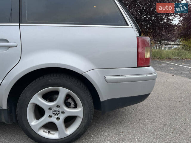 Сірий Фольксваген Пассат, об'ємом двигуна 1.9 л та пробігом 299 тис. км за 6000 $, фото 18 на Automoto.ua