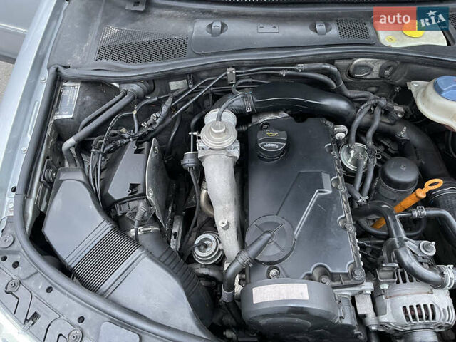 Сірий Фольксваген Пассат, об'ємом двигуна 1.9 л та пробігом 299 тис. км за 6000 $, фото 67 на Automoto.ua