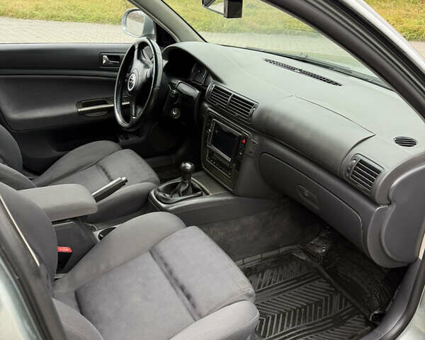 Сірий Фольксваген Пассат, об'ємом двигуна 2 л та пробігом 366 тис. км за 4300 $, фото 7 на Automoto.ua