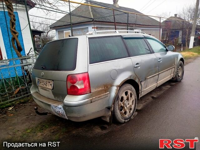 Сірий Фольксваген Пассат, об'ємом двигуна 2.5 л та пробігом 370 тис. км за 3850 $, фото 3 на Automoto.ua