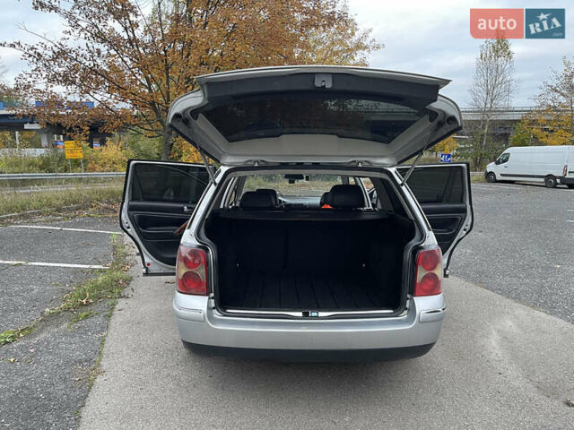 Сірий Фольксваген Пассат, об'ємом двигуна 1.9 л та пробігом 299 тис. км за 6000 $, фото 55 на Automoto.ua