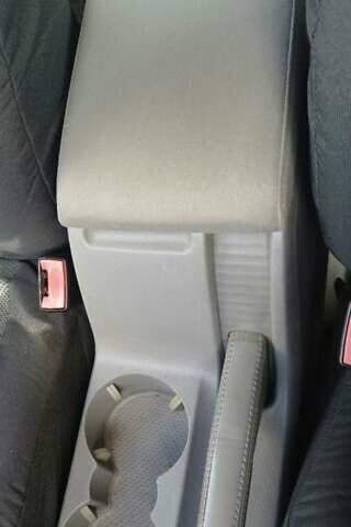 Сірий Фольксваген Пассат, об'ємом двигуна 1.9 л та пробігом 343 тис. км за 5400 $, фото 10 на Automoto.ua