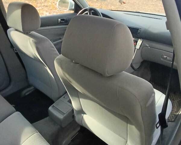 Серый Фольксваген Пассат, объемом двигателя 2 л и пробегом 193 тыс. км за 6000 $, фото 4 на Automoto.ua