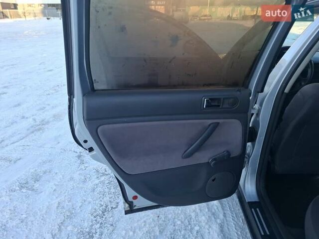 Серый Фольксваген Пассат, объемом двигателя 1.9 л и пробегом 260 тыс. км за 4650 $, фото 13 на Automoto.ua