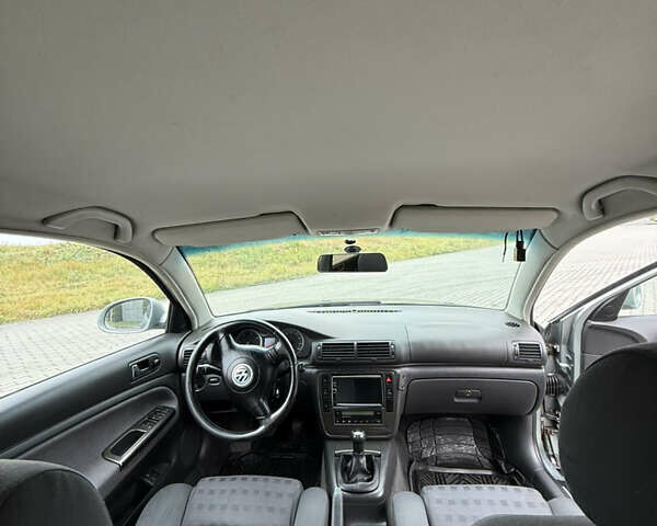 Сірий Фольксваген Пассат, об'ємом двигуна 2 л та пробігом 366 тис. км за 4300 $, фото 9 на Automoto.ua