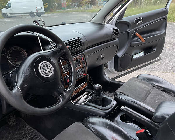 Сірий Фольксваген Пассат, об'ємом двигуна 1.9 л та пробігом 299 тис. км за 6000 $, фото 2 на Automoto.ua