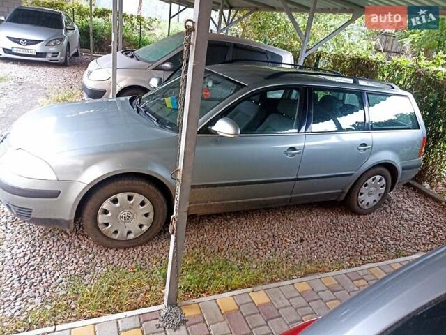 Серый Фольксваген Пассат, объемом двигателя 2 л и пробегом 316 тыс. км за 4500 $, фото 1 на Automoto.ua