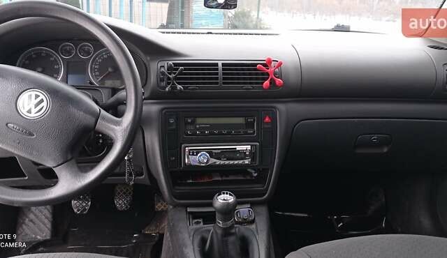 Серый Фольксваген Пассат, объемом двигателя 2 л и пробегом 380 тыс. км за 4300 $, фото 5 на Automoto.ua