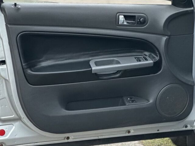 Серый Фольксваген Пассат, объемом двигателя 1.9 л и пробегом 283 тыс. км за 2950 $, фото 10 на Automoto.ua