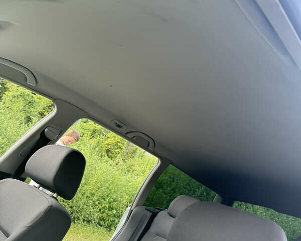 Серый Фольксваген Пассат, объемом двигателя 2.5 л и пробегом 365 тыс. км за 4500 $, фото 14 на Automoto.ua