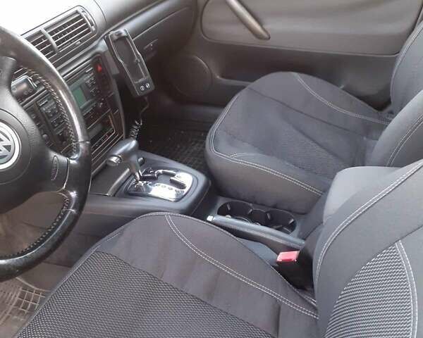 Серый Фольксваген Пассат, объемом двигателя 1.9 л и пробегом 283 тыс. км за 4900 $, фото 4 на Automoto.ua