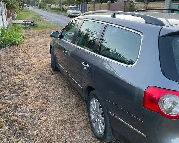 Серый Фольксваген Пассат, объемом двигателя 1.6 л и пробегом 232 тыс. км за 6499 $, фото 3 на Automoto.ua