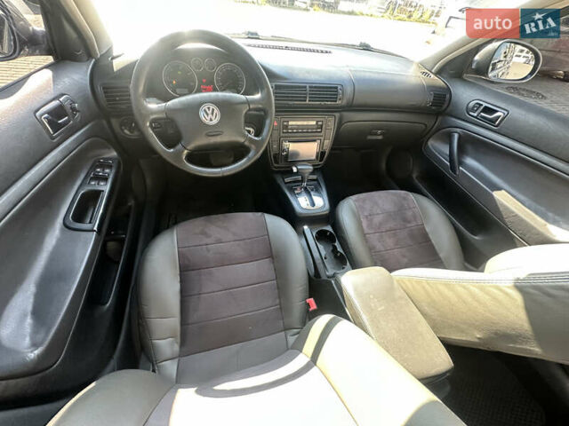 Сірий Фольксваген Пассат, об'ємом двигуна 1.9 л та пробігом 340 тис. км за 3500 $, фото 12 на Automoto.ua