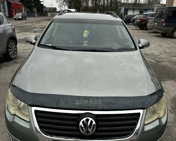 Сірий Фольксваген Пассат, об'ємом двигуна 2 л та пробігом 341 тис. км за 6100 $, фото 3 на Automoto.ua