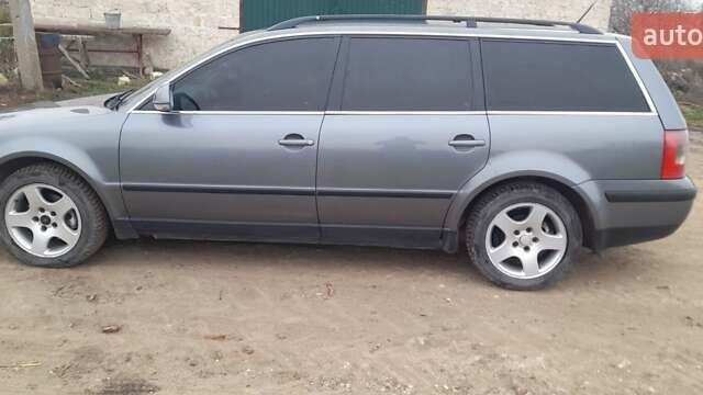 Серый Фольксваген Пассат, объемом двигателя 2 л и пробегом 415 тыс. км за 5700 $, фото 2 на Automoto.ua