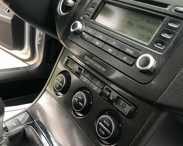 Серый Фольксваген Пассат, объемом двигателя 1.6 л и пробегом 210 тыс. км за 4995 $, фото 52 на Automoto.ua