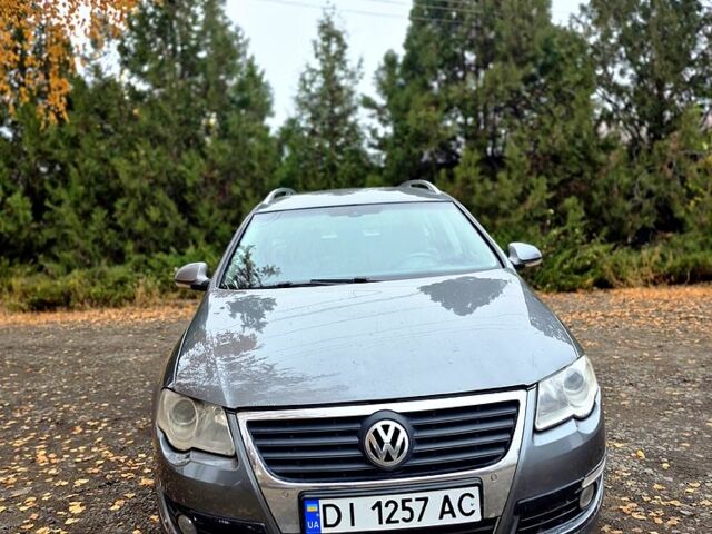 Серый Фольксваген Пассат, объемом двигателя 2 л и пробегом 367 тыс. км за 5000 $, фото 2 на Automoto.ua