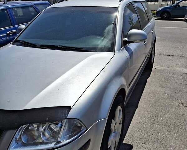 Сірий Фольксваген Пассат, об'ємом двигуна 1.9 л та пробігом 322 тис. км за 4500 $, фото 1 на Automoto.ua