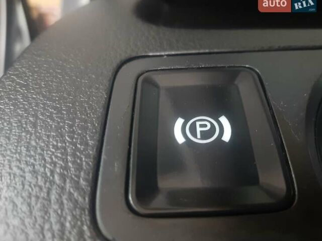 Серый Фольксваген Пассат, объемом двигателя 1.6 л и пробегом 210 тыс. км за 4995 $, фото 70 на Automoto.ua