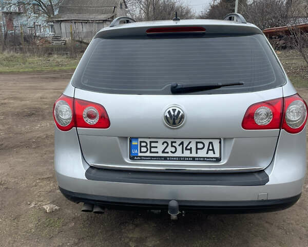 Серый Фольксваген Пассат, объемом двигателя 1.97 л и пробегом 265 тыс. км за 6500 $, фото 12 на Automoto.ua