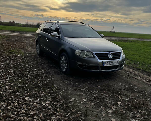 Сірий Фольксваген Пассат, об'ємом двигуна 2 л та пробігом 288 тис. км за 5000 $, фото 5 на Automoto.ua