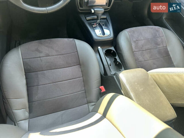 Сірий Фольксваген Пассат, об'ємом двигуна 1.9 л та пробігом 340 тис. км за 3500 $, фото 9 на Automoto.ua