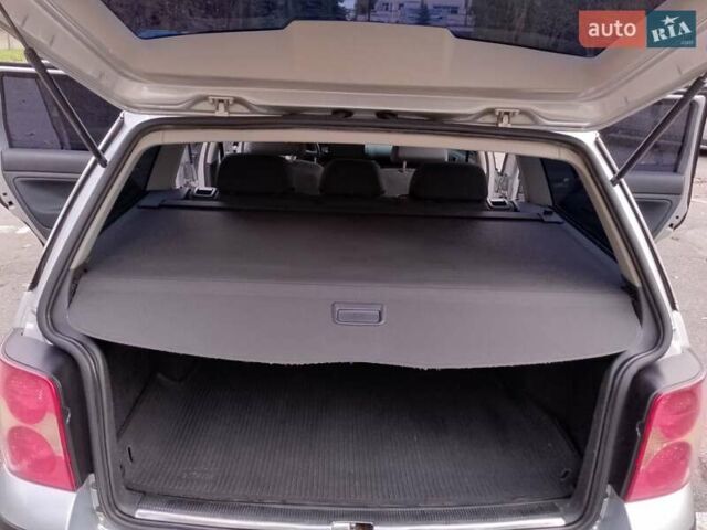 Серый Фольксваген Пассат, объемом двигателя 1.6 л и пробегом 166 тыс. км за 6300 $, фото 3 на Automoto.ua