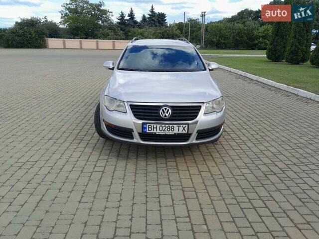 Сірий Фольксваген Пассат, об'ємом двигуна 1.6 л та пробігом 265 тис. км за 5700 $, фото 2 на Automoto.ua