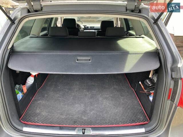 Серый Фольксваген Пассат, объемом двигателя 1.98 л и пробегом 244 тыс. км за 5500 $, фото 16 на Automoto.ua