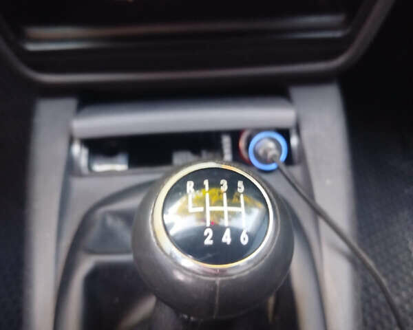 Серый Фольксваген Пассат, объемом двигателя 1.97 л и пробегом 363 тыс. км за 4300 $, фото 6 на Automoto.ua