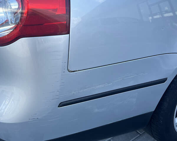 Серый Фольксваген Пассат, объемом двигателя 1.9 л и пробегом 300 тыс. км за 5000 $, фото 6 на Automoto.ua