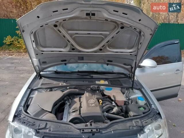 Серый Фольксваген Пассат, объемом двигателя 1.6 л и пробегом 166 тыс. км за 6300 $, фото 4 на Automoto.ua