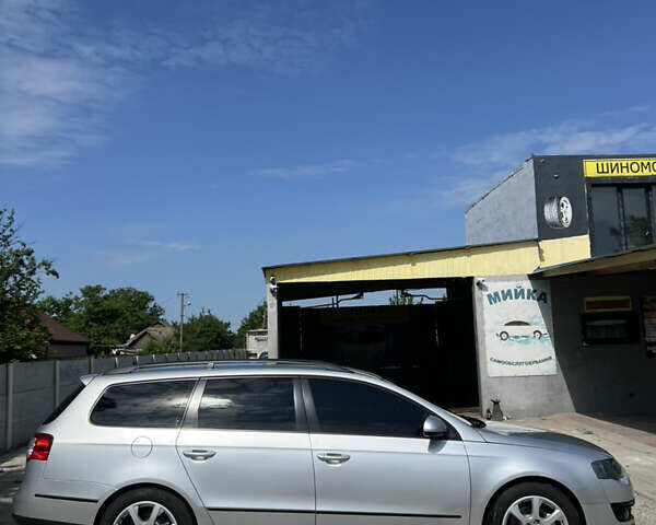 Серый Фольксваген Пассат, объемом двигателя 1.9 л и пробегом 295 тыс. км за 5800 $, фото 6 на Automoto.ua