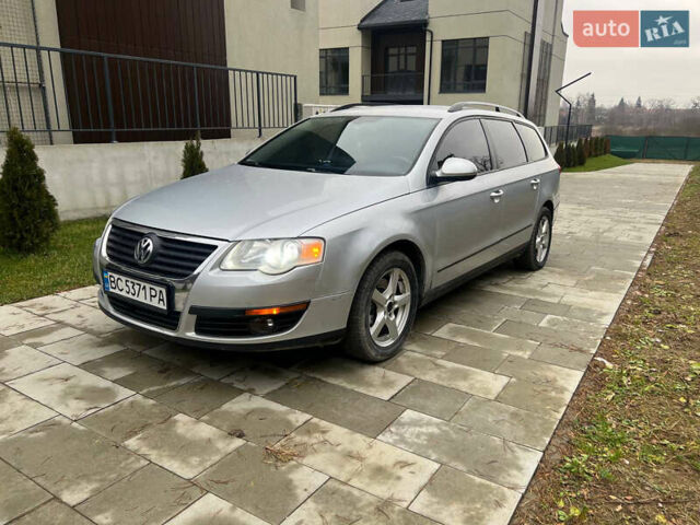 Серый Фольксваген Пассат, объемом двигателя 1.9 л и пробегом 354 тыс. км за 4350 $, фото 2 на Automoto.ua