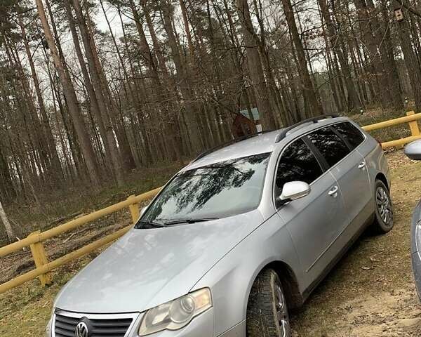 Серый Фольксваген Пассат, объемом двигателя 2 л и пробегом 330 тыс. км за 5300 $, фото 3 на Automoto.ua