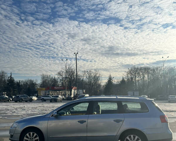 Серый Фольксваген Пассат, объемом двигателя 1.97 л и пробегом 215 тыс. км за 5900 $, фото 10 на Automoto.ua