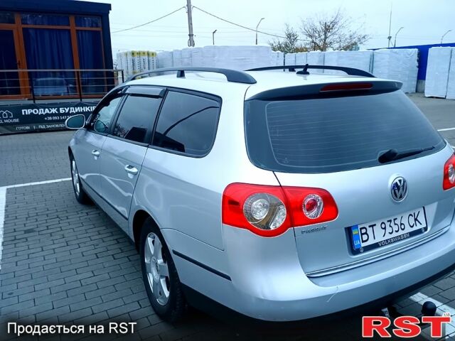 Серый Фольксваген Пассат, объемом двигателя 1.6 л и пробегом 247 тыс. км за 5750 $, фото 3 на Automoto.ua