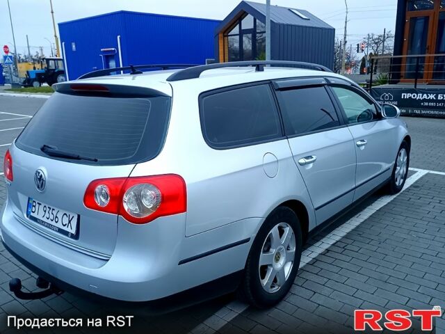 Серый Фольксваген Пассат, объемом двигателя 1.6 л и пробегом 247 тыс. км за 5750 $, фото 2 на Automoto.ua