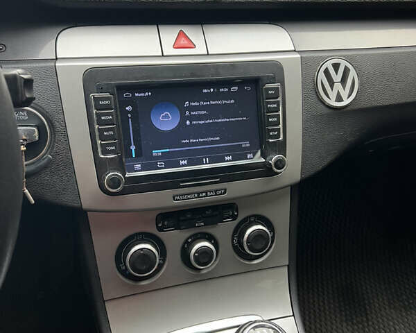 Серый Фольксваген Пассат, объемом двигателя 1.9 л и пробегом 295 тыс. км за 5800 $, фото 8 на Automoto.ua