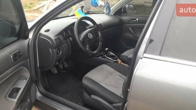Серый Фольксваген Пассат, объемом двигателя 2 л и пробегом 415 тыс. км за 5700 $, фото 6 на Automoto.ua