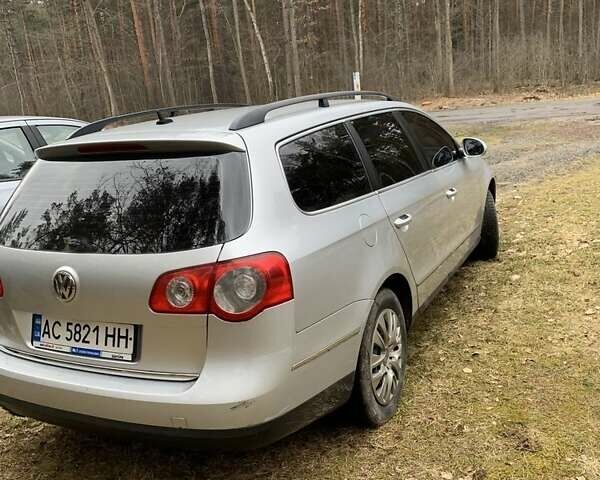 Серый Фольксваген Пассат, объемом двигателя 2 л и пробегом 330 тыс. км за 5300 $, фото 5 на Automoto.ua