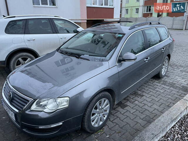Сірий Фольксваген Пассат, об'ємом двигуна 1.6 л та пробігом 224 тис. км за 6500 $, фото 2 на Automoto.ua